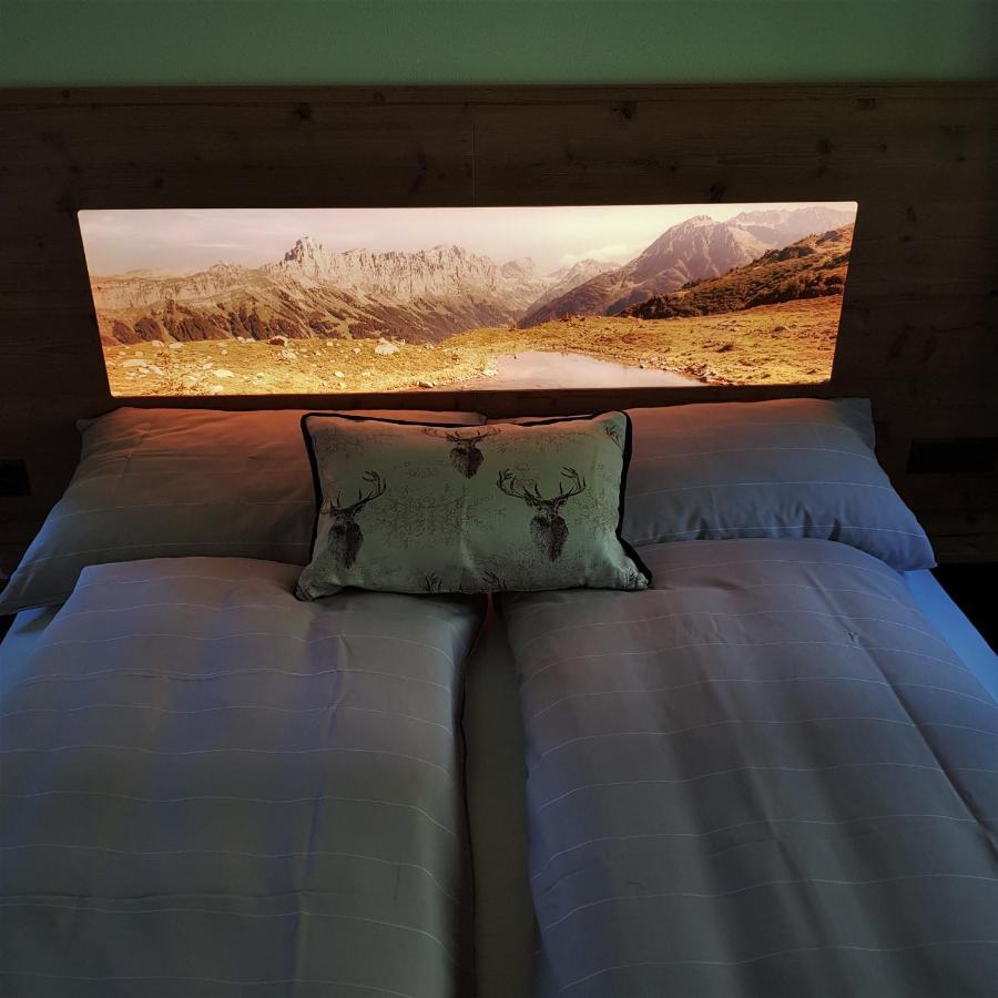 Triftblick Bed and Breakfast Gadmen Eksteriør billede