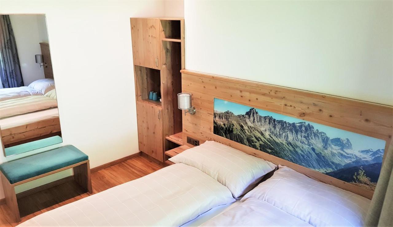 Triftblick Bed and Breakfast Gadmen Eksteriør billede