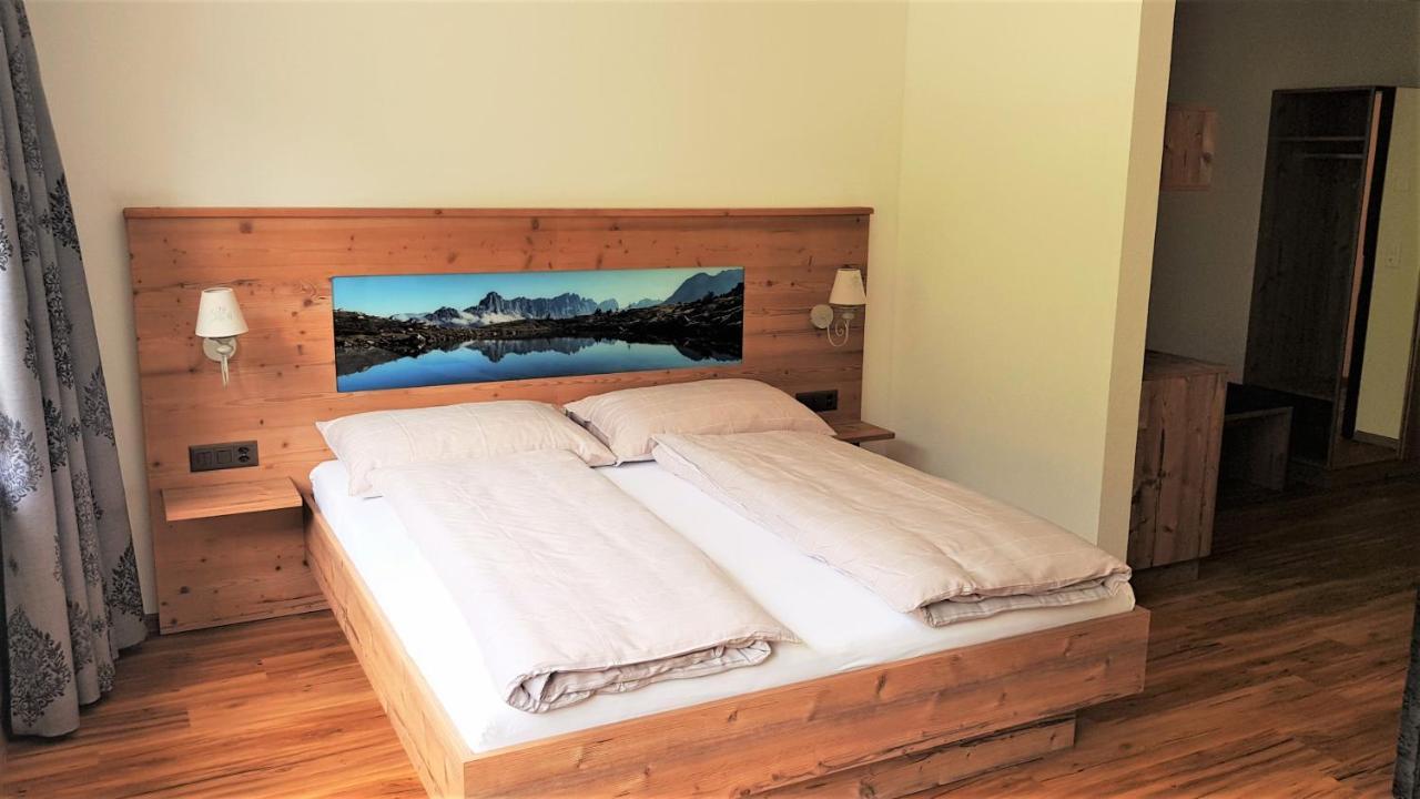 Triftblick Bed and Breakfast Gadmen Eksteriør billede