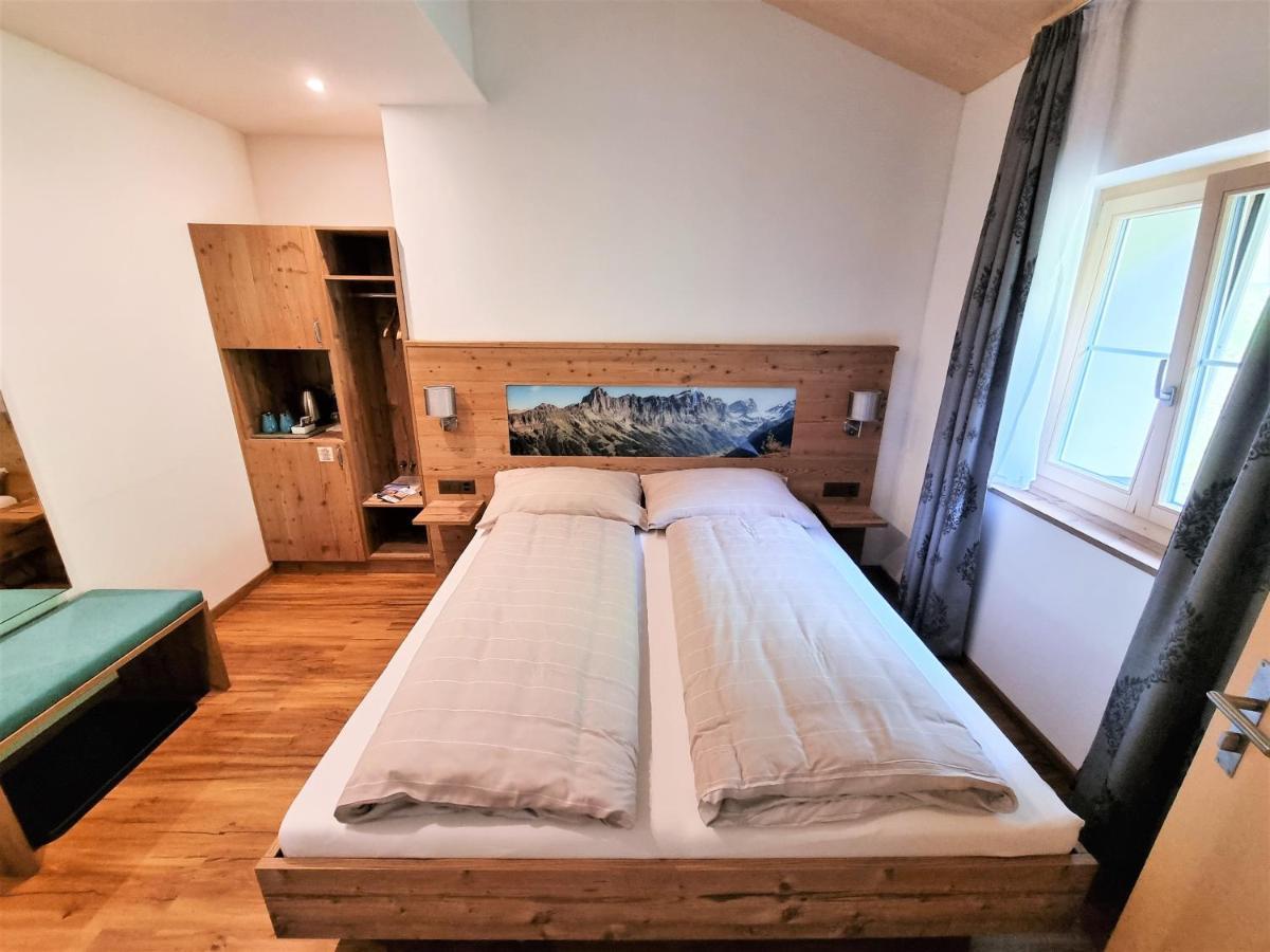 Triftblick Bed and Breakfast Gadmen Eksteriør billede